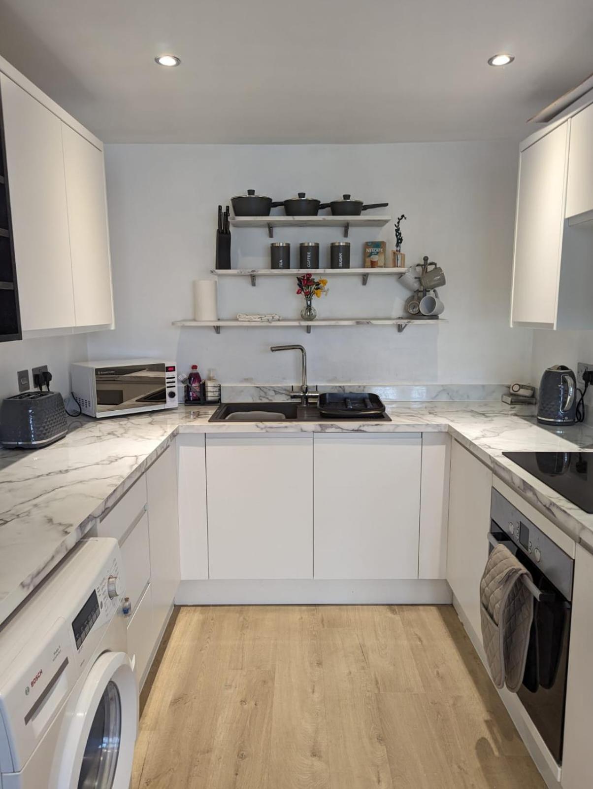 2-Bed Apartment Heart Of カーディフ エクステリア 写真